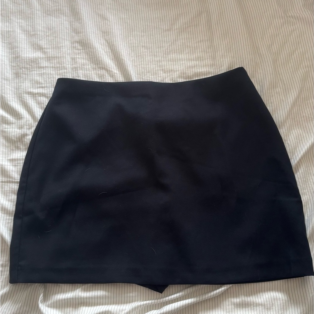 Abercrombie & Fitch Black Women's Mini Skort